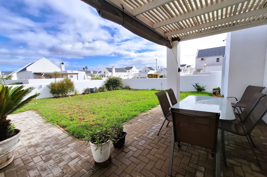 3 Bedroom Property for Sale in Lampiesbaai Western Cape
